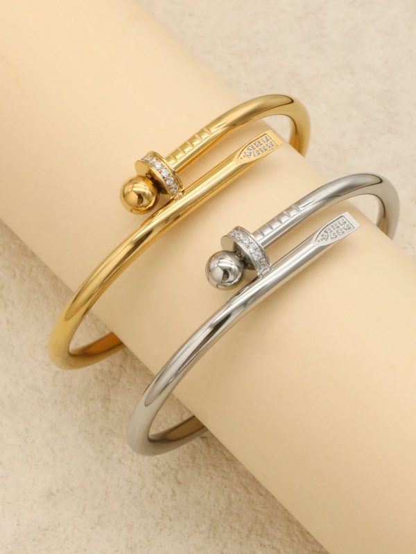bracelet clou acier inoxydable