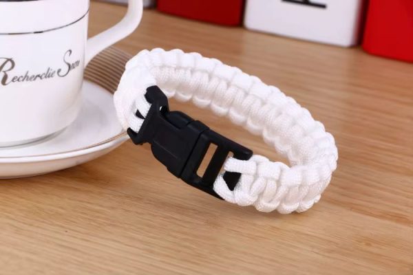 bracelet corde survie